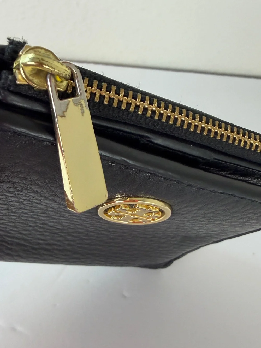 Tory Burch Emerson Mini Black Bi-fold Pebbled Leather Wallet
